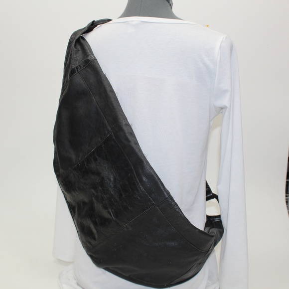 Vintage Handbags - Vintage Large Leather Sling Bag